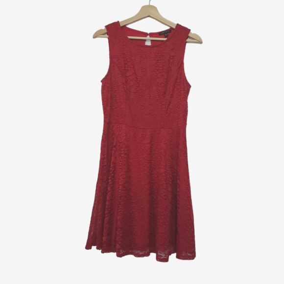 City Triangles | Floral Lace Fit and Flare Sleeveless Skater Dress - Picture 1 of 8